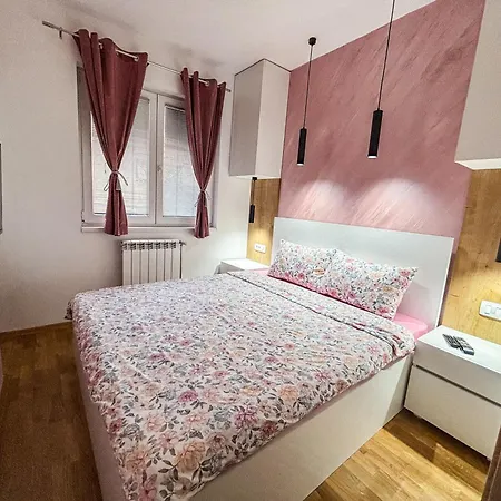 Aura Lux Skopie